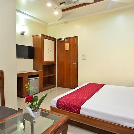 The Aster Karol Bagh Homely Atmosphere Ню Делхи Екстериор снимка