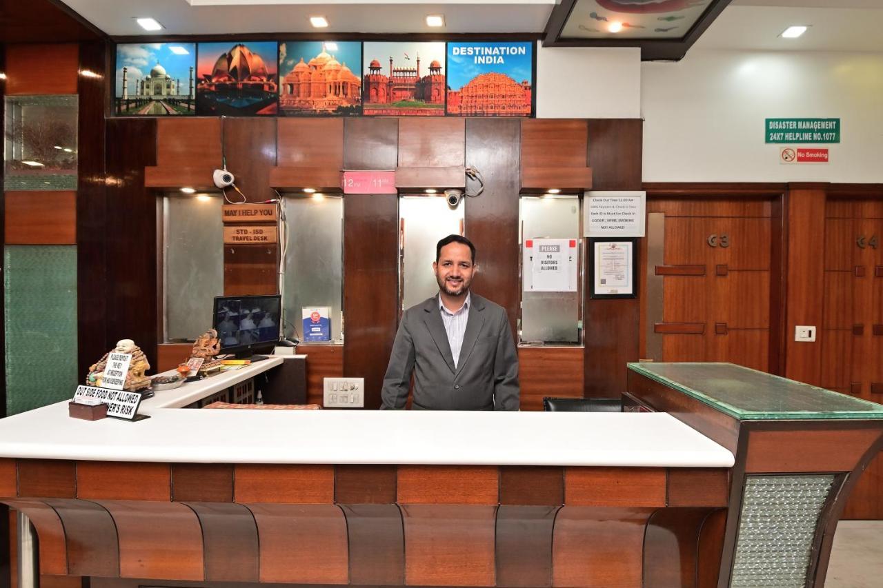 The Aster Karol Bagh Homely Atmosphere Ню Делхи Екстериор снимка